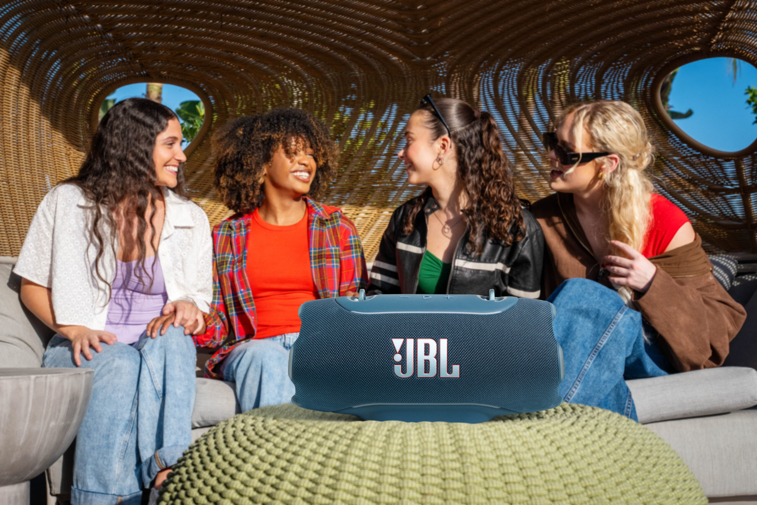LS_JBL_XTREME5_LIFESTYLE_DSC01814_x2 JBL XTREME 5