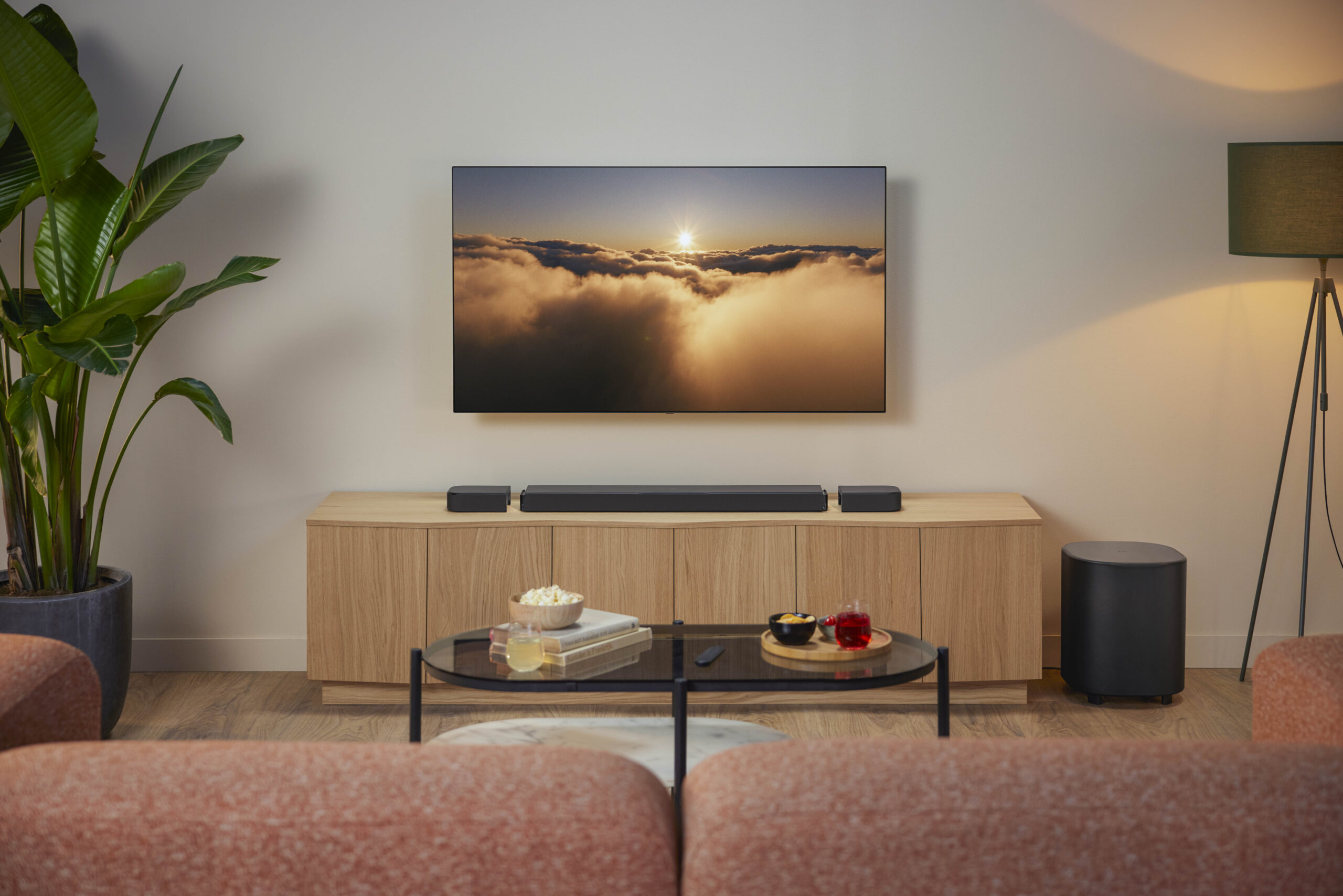 LS_JBL_Soundbar_Bar 700MK2-800MK2_ProductStill_Black_C_2_Detachables_off